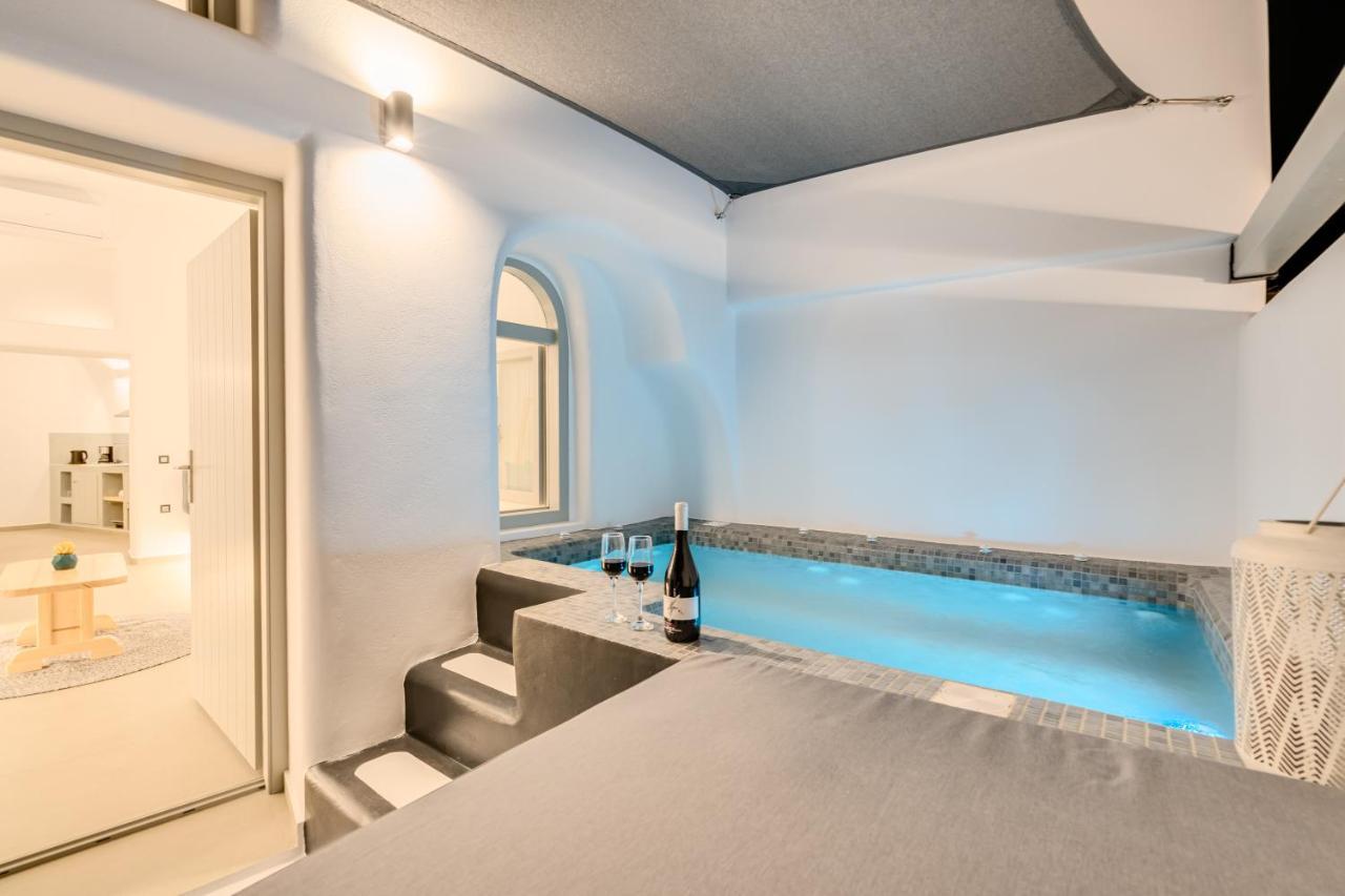 Tiara Suites Santorini Fira  Bagian luar foto