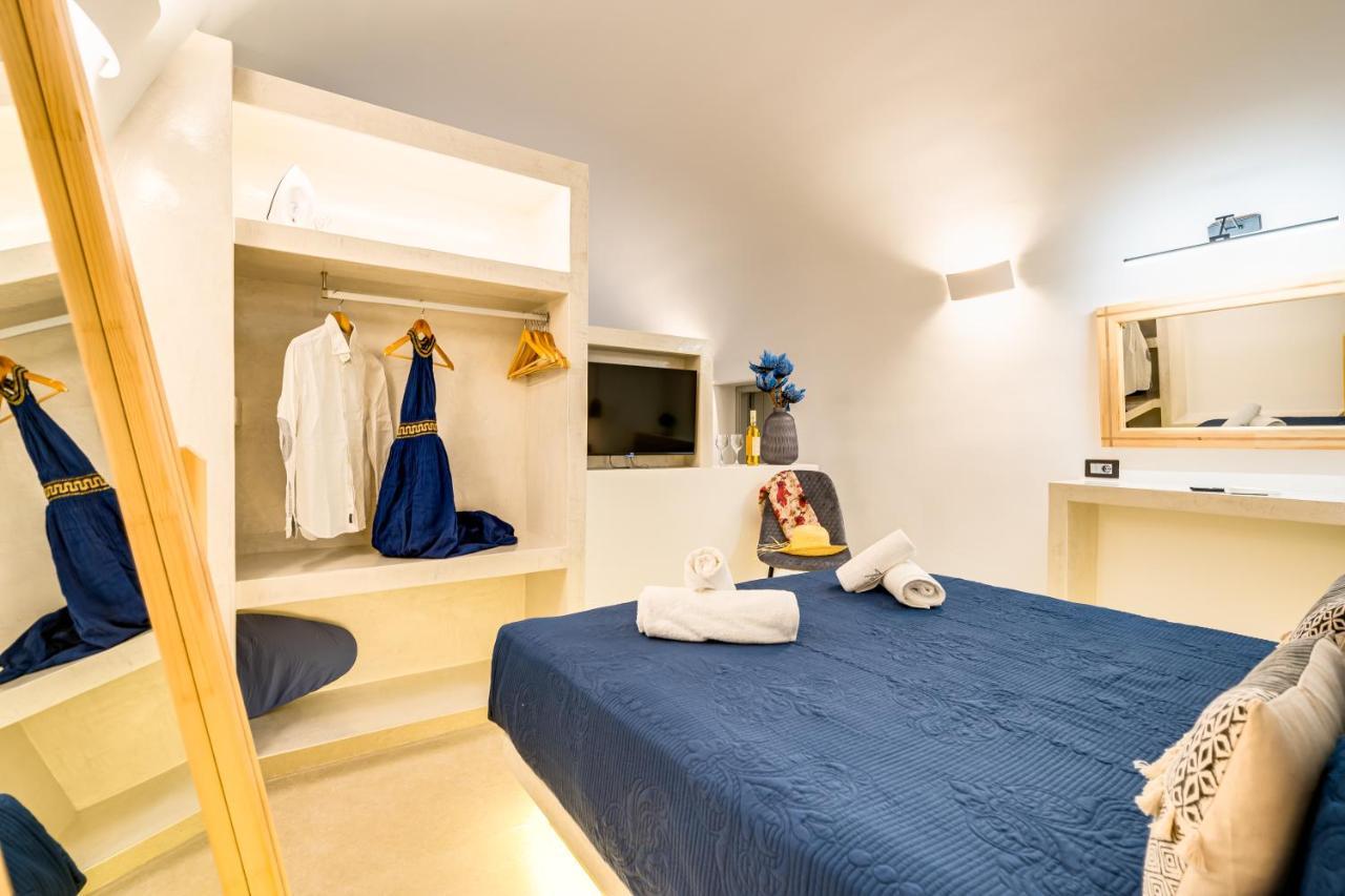 Tiara Suites Santorini Fira  Bagian luar foto