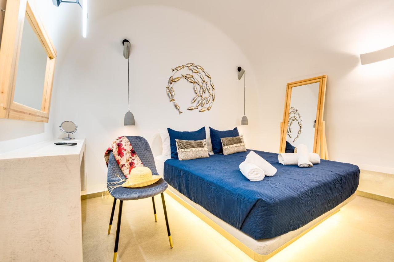 Tiara Suites Santorini Fira  Bagian luar foto