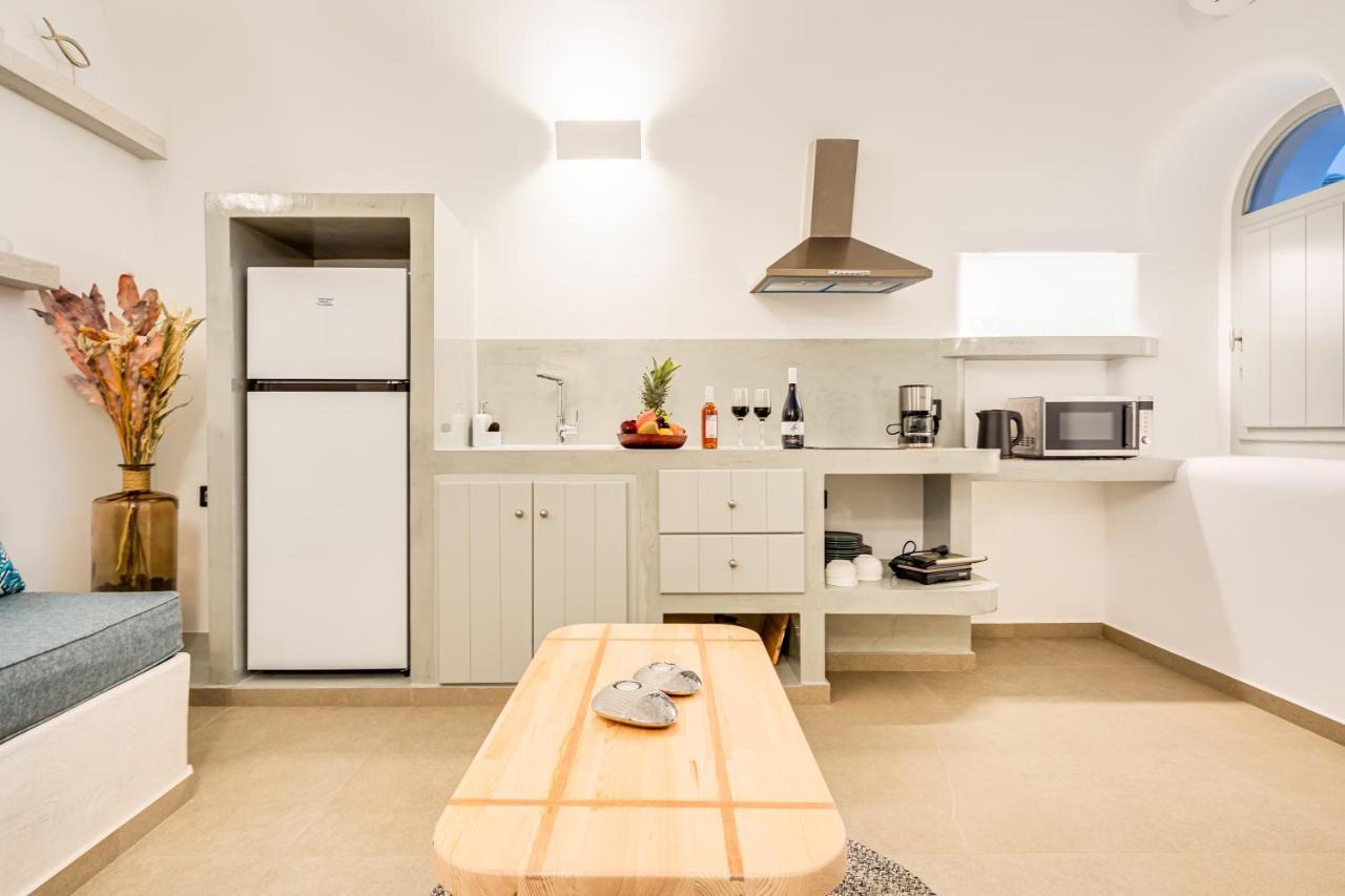 Tiara Suites Santorini Fira  Bagian luar foto
