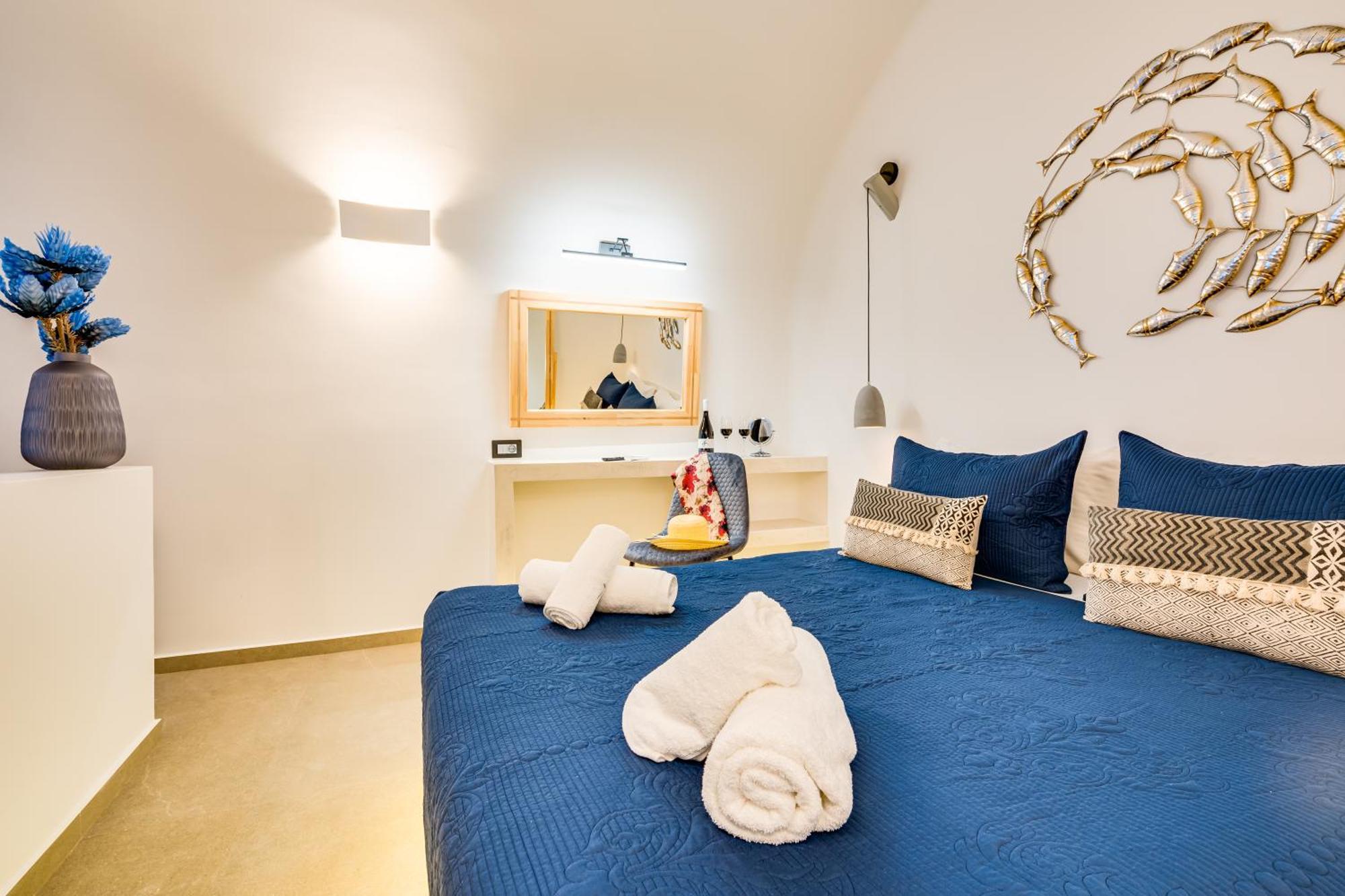 Tiara Suites Santorini Fira  Bagian luar foto